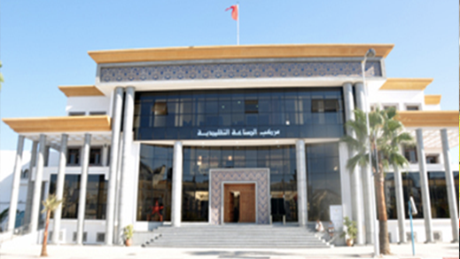 مرشحون لغرفة الصناعة التقليدية يعتدون على مرشحة ويباشرون حملاتهم بأبواب مكاتب التصويت