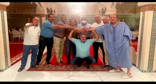 قيادات الأحرار تجتمع بالناظور لدعم مرشح الفلاحة بحضور الرحموني لتأكيد ترشيحه بجماعة الناظور 