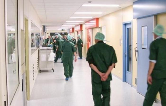 تفاصيل مشروع مزاولة الأجانب لمهنة الطب في المغرب