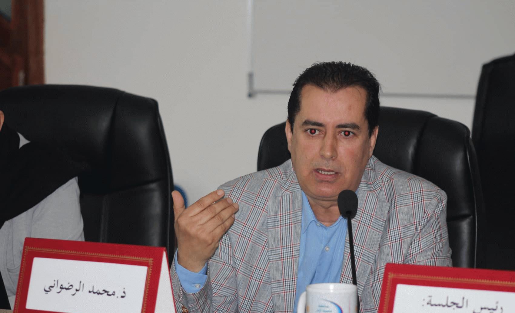 الرضواني: وعود أحزاب بانفراج حقوقي “عبث” وبرامجها مجرد “مداخلات” الرضواني: وعود أحزاب بانفراج حقوقي “عبث” وبرامجها مجرد “مداخلات”