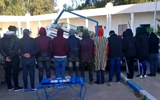 تفكيك شبكة إجرامية للهجرة السرية يسفر عن توقيف 13 شخصا وحجز معدات لوجيستيكية ومبالغ مالية مهمة