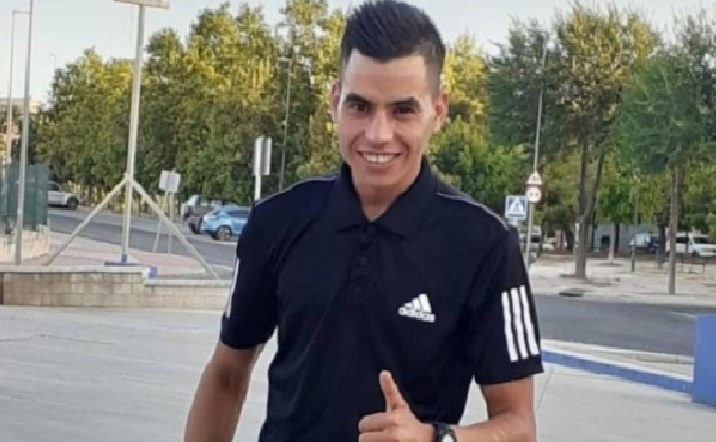 مطالب بترحيل جثمان مهاجر مغربي تم طعنه بالأندلس