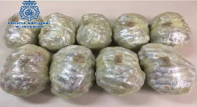 مليلية.. اعتقال مغربيين وضبط 7000 جرام من الحشيش قادمة من الناظور 