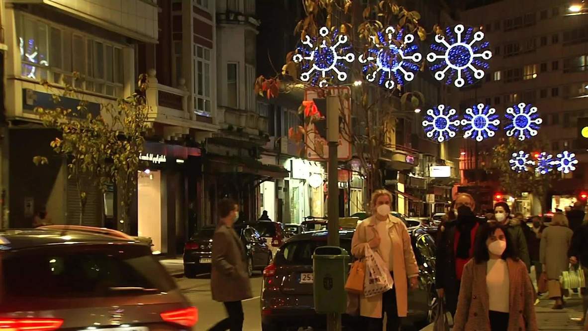قيود جديدة في الطريق.. تفشي كورونا يستنفر الحكومة الإسبانية
