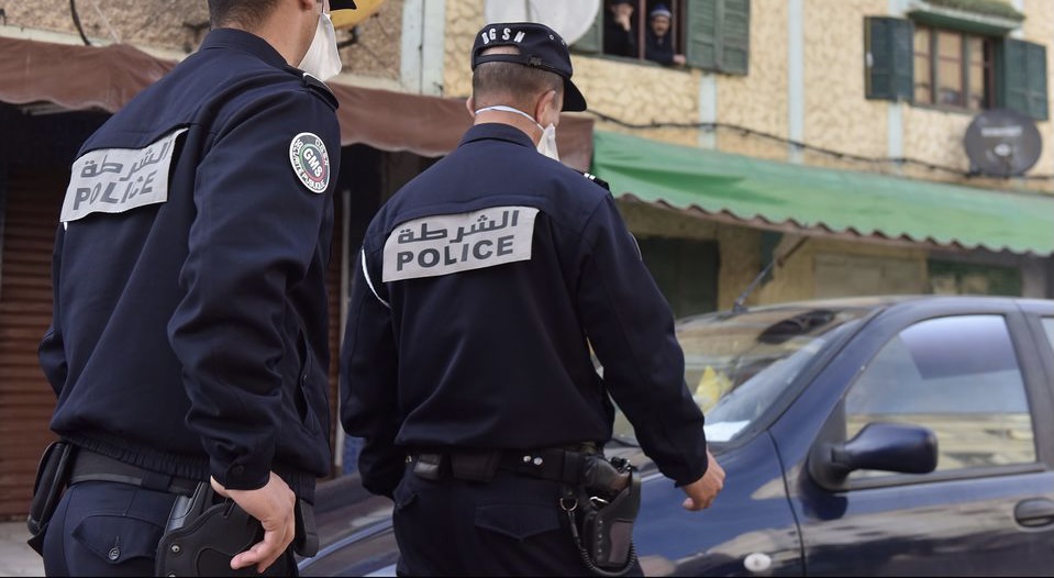 اعتقال شرطي سرق سيارة كراء من الناظور وزور لوحة ترقيمها