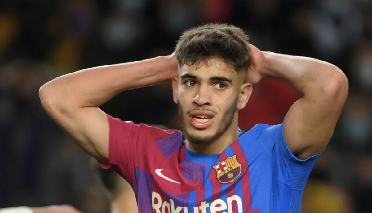 برشلونة: المغربي الزلزولي مصاب بفيروس كورونا