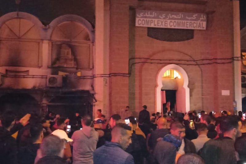 مساعدة التجار المتضررين من حريق سوق المركب التجاري بالناظور على مكتب رئيس مجلس الشرق