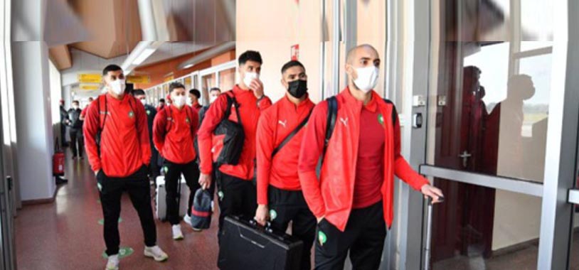 مجلة فرنسية: المنتخب المغربي حمل معه 5 أطنان من المعدات ومواد الغذاء وكذلك أفرشة للنوم إلى الكاميرون