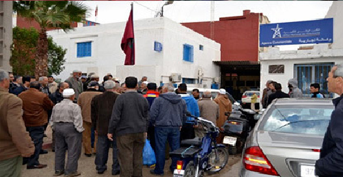 المكتب الوطني للكهرباء يواصل قطعه للتيار بدون إشعار الساكنة.. هذه المرة من بني سيدال الجبل