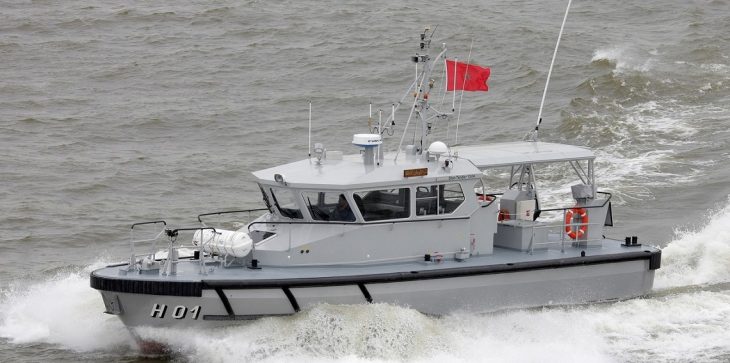 البحرية الملكية تنوي شراء 15 سفينة حربية لمواجهة الهجرة السرية 
