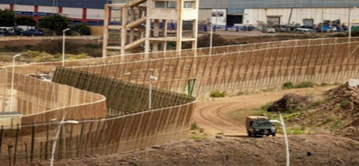 أزيد من ألف مهاجر يحاولون اقتحام مليلية.. ومسؤول إسباني يشيد بدور الدرك الملكي