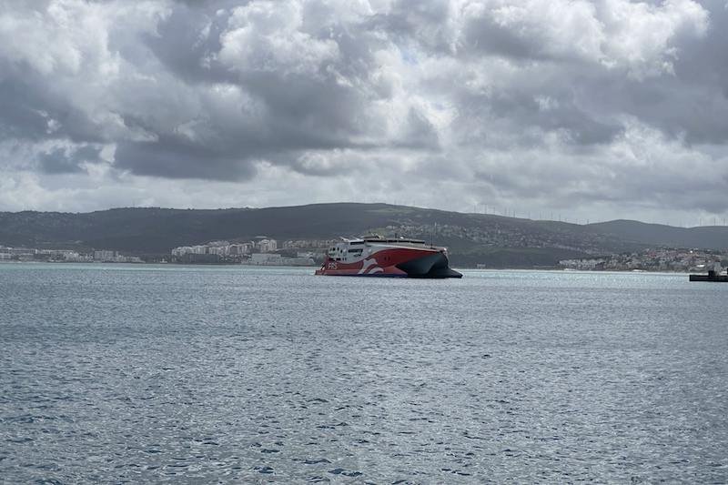 صور.. وصول أول باخرة قادمة من اسبانيا إلى المغرب