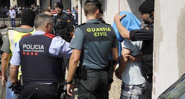 حجز حوالي 5 أطنان من المخدرات بإسبانيا وتوقيف 25 شخصا