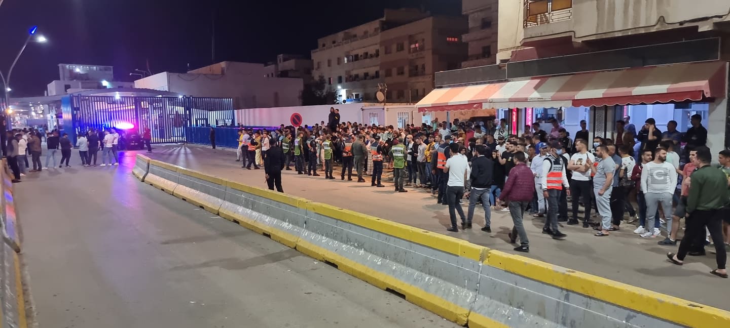 مرصد لحقوق الإنسان يطالب بمنع التطفل على العمل الصحفي بالناظور