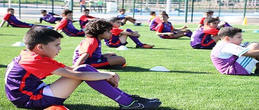 من يكتري ملاعب الناظور؟.. سؤال برلماني على طاولة الحكومة