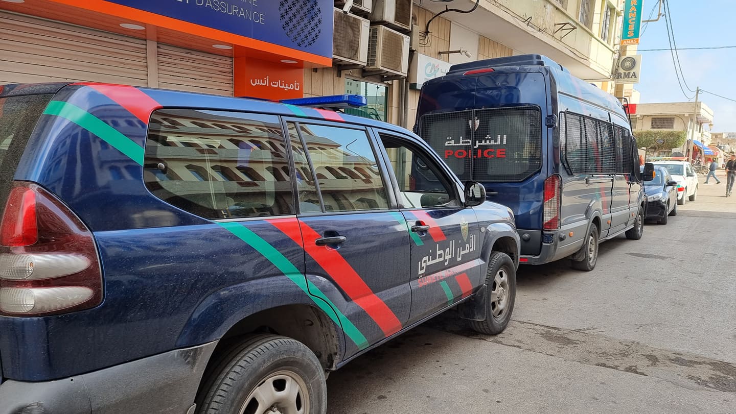 شرطة الناظور تستدعي تلاميذا غشوا في امتحانات البكالوريا شرطة الناظور تستدعي تلاميذا غشوا في امتحانات البكالوريا