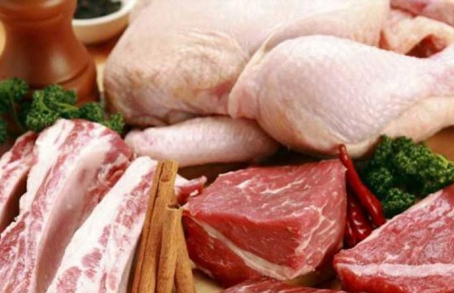 اليمين الإسباني يرفض تصدير اللحوم المغربية إلى أوروبا