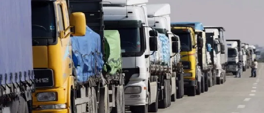 الحكومة تعلن دعما جديدا لمهنيي النقل لدعم القدرة الشرائية
