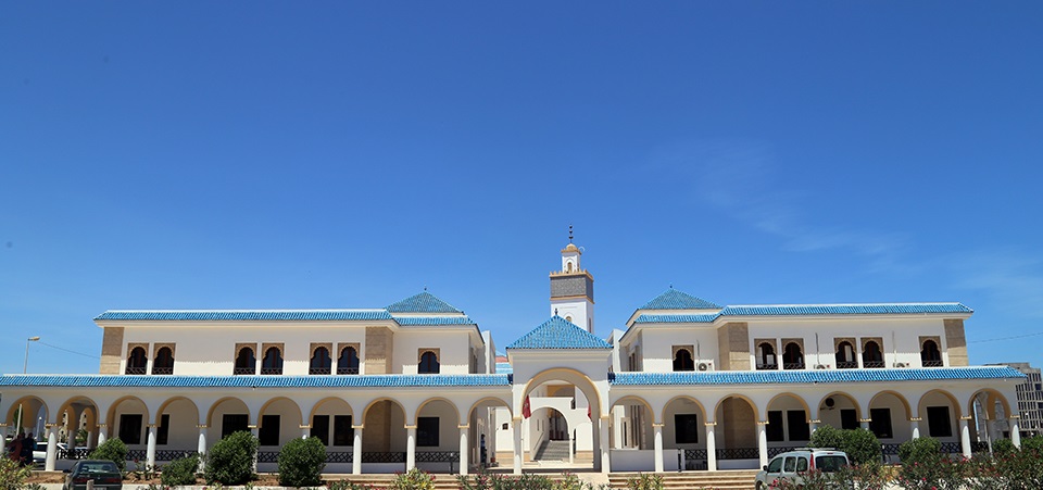 الإمام المتهم بضبطه مع سيدة في مسجد بالناظور يكشف حقيقة ما جرى