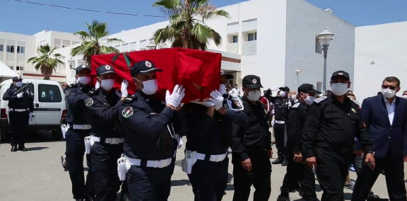 إحالة قاتل شرطي بالحسيمة على الخبرة الطبية إحالة قاتل شرطي بالحسيمة على الخبرة الطبية