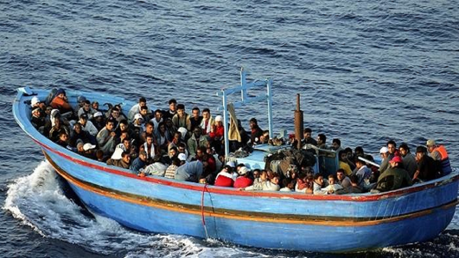 ضمنهم أطفال.. البحرية الإسبانية تقدم المساعدة ل 31 مهاجرا سريا ينحدرون من الريف