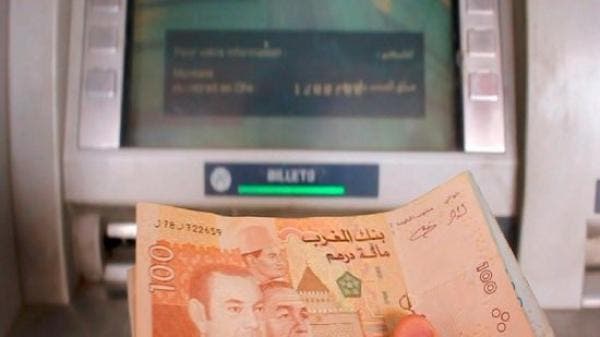 الحكومة ترفع رسميا من الحد الأدنى للأجور الحكومة ترفع رسميا من الحد الأدنى للأجور