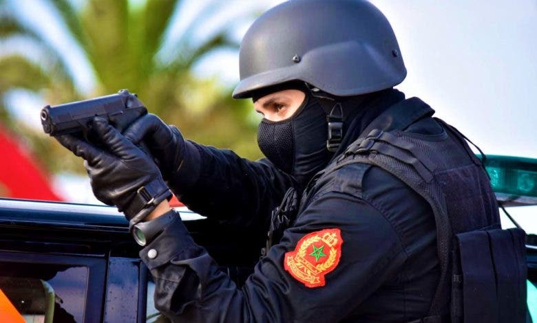 استعمال الرصاص الحي لتحييد خطر شخص هاجم الأمن بالحجارة