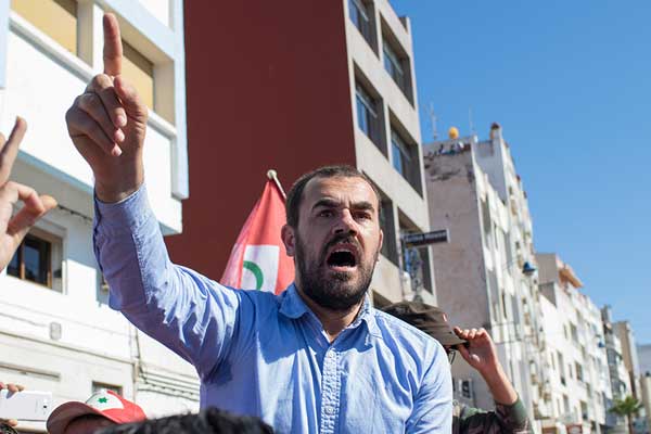 توقيف مهاجر مغربي مقيم ببلجيكا كان على اتصال بالزفزافي توقيف مهاجر مغربي مقيم ببلجيكا كان على اتصال بالزفزافي