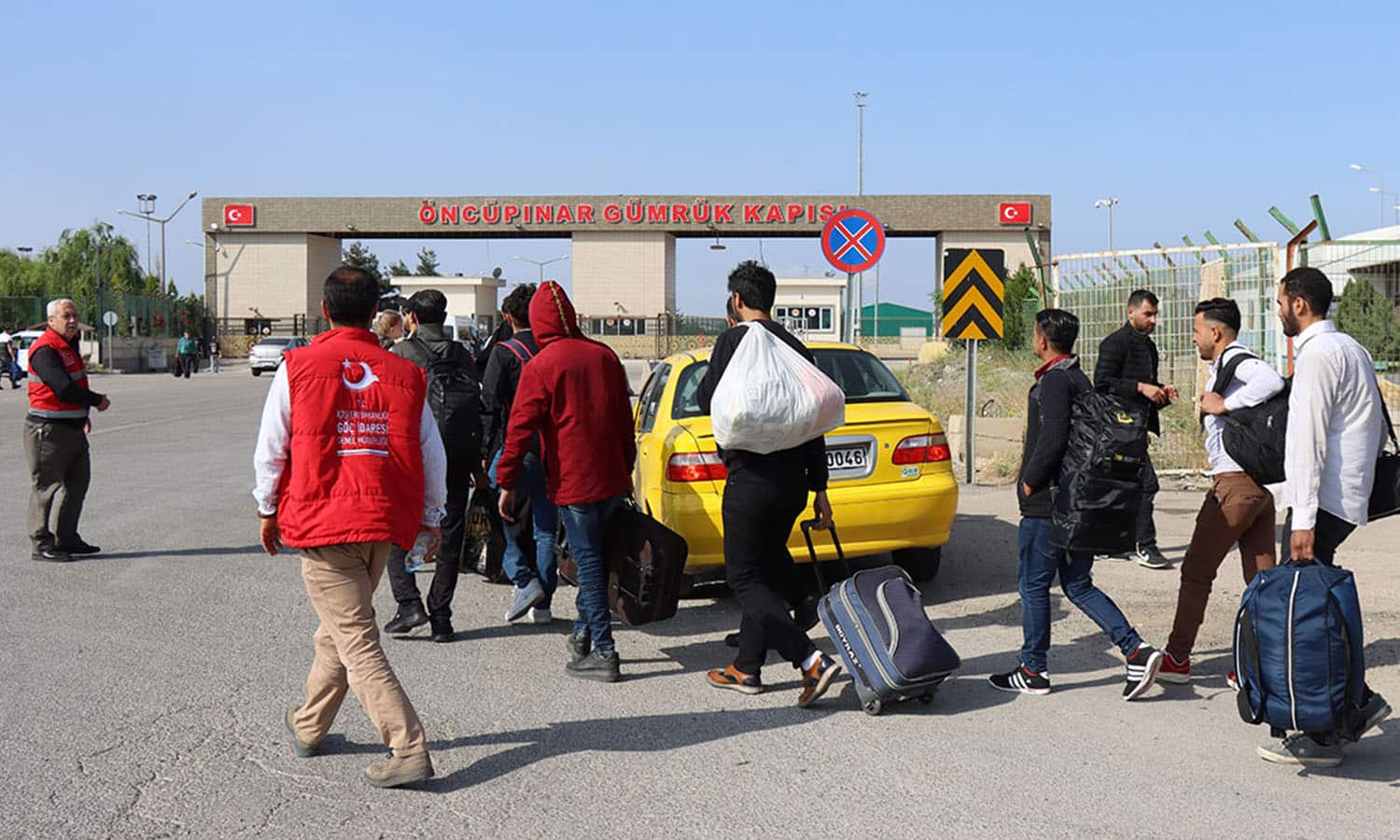 تركيا تشرع في تنفيذ قرار طرد مئات المهاجرين المغاربة