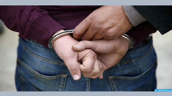 الأمن بالناظور يعتقل فردا ثانيا من عصابة سرقة ثمار الخروب