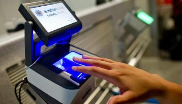 اسبانيا توافق على إقامة حدود ذكية في مليلية وسبتة المحتلتين