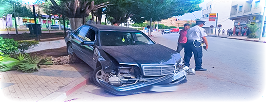 صور.. حادثة سير خطيرة قرب الإقامة الملكية بـ أزغنغان