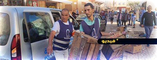 شاهدوا.. سلطات الناظور تشن حملة جديدة لتحرير الملك العمومي وتحجز سلع الباعة المتجولين