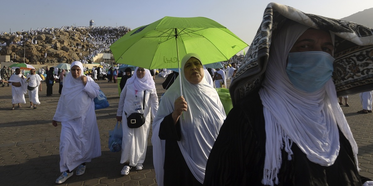 السعودية تسمح للنساء بأداء مناسك الحج بدون محرم