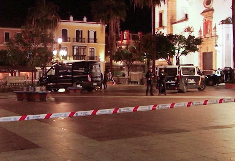 بعد يومين من مقتل راهب.. إيقاف مغربي كان يستعد لتنفيذ عملية مماثلة بخيرونا بعد يومين من مقتل راهب.. إيقاف مغربي كان يستعد لتنفيذ عملية مماثلة بخيرونا