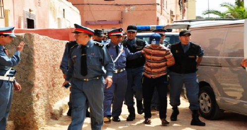 ضواحي الدريوش.. الدرك يوقف مروجي مخدرات ومؤثرات عقلية ضواحي الدريوش.. الدرك يوقف مروجي مخدرات ومؤثرات عقلية