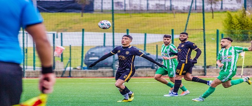 بعد تعادل اتحاد بن الطيب.. ثلاث فرق من الريف تتنافس على ورقة الصعود إلى القسم الأول هواة بعد تعادل اتحاد بن الطيب.. ثلاث فرق من الريف تتنافس على ورقة الصعود إلى القسم الأول هواة