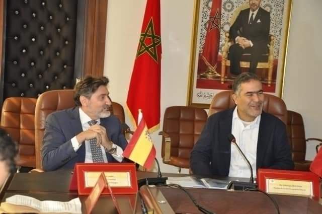 قنصل إسبانيا بالناظور ورئيس مجلس إقليم الدريوش يتباحثان سبل تعزيز التعاون والشراكة