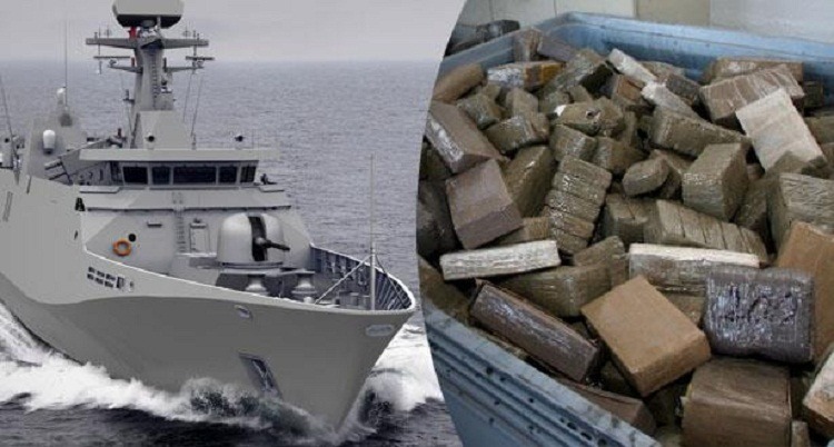 البحرية الملكية تجهض عملية لتهريب 3 أطنان من المخدرات بسواحل الناظور
