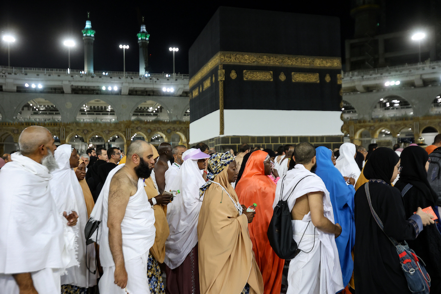 استعدادا للعمرة والحج.. "لارام" تستأجر ثلاث طائرات وتوفر 61 ألف مقعد