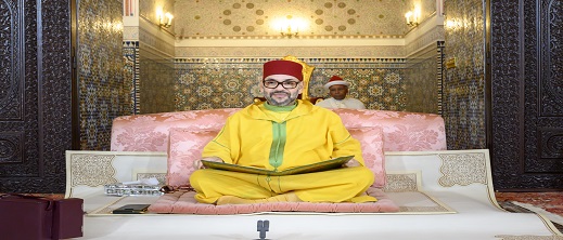 الملك يعزي أسرة الفنان التشكيلي محمد بناني الملك يعزي أسرة الفنان التشكيلي محمد بناني