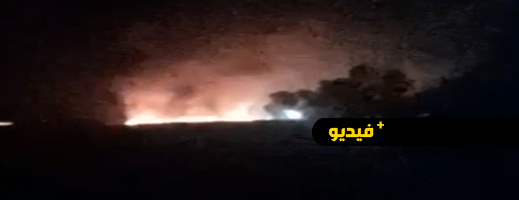 فيديو.. شباب يهاجمون مقرا لعصابة البوليساريو ويحرقون مركبات تابعة له