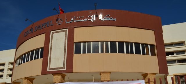 من بينهم منعش عقاري وعدول وموظفين.. استئنافية الناظور تصدر أحكامها في حق "مافيا العقار"