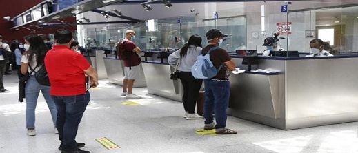 المغرب يلغي كافة القيود المفروضة على القادمين من الصين المغرب يلغي كافة القيود المفروضة على القادمين من الصين