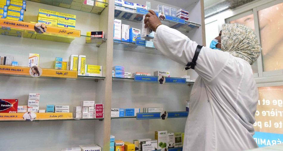 وزارة الصحة تفشل في إقناع الصيادلة بالتراجع عن الإضراب وزارة الصحة تفشل في إقناع الصيادلة بالتراجع عن الإضراب