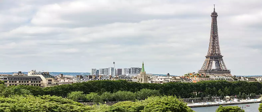 عضوة جماعية ذهبت إلى فرنسا في مهمة رسمية.. لكنها لم تعد عضوة جماعية ذهبت إلى فرنسا في مهمة رسمية.. لكنها لم تعد