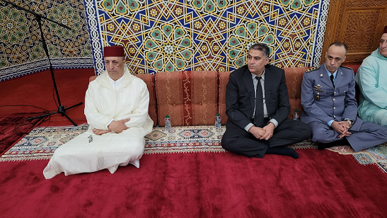 عامل الحسيمة يترأس حفل إحياء ليلة القدر بمسجد محمد السادس عامل الحسيمة يترأس حفل إحياء ليلة القدر بمسجد محمد السادس