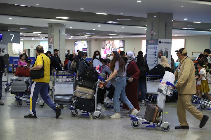 مشروع قانون جديد يقضي بتعويض المسافرين في حالة المنع من الصعود إلى الطائرة أو الإلغاء أو التأخير مشروع قانون جديد يقضي بتعويض المسافرين في حالة المنع من الصعود إلى الطائرة أو الإلغاء أو التأخير