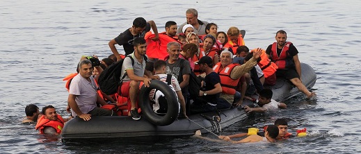 وفاة شخصين من الناظور.. 237 مهاجرا سريا يصلون إسبانيا في ثلاثة أيام وفاة شخصين من الناظور.. 237 مهاجرا سريا يصلون إسبانيا في ثلاثة أيام