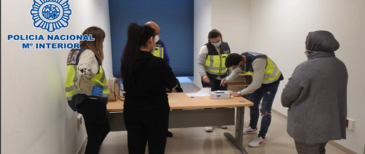 الزواج الأبيض بين الإسبانيات والمغاربة يجر عددا من الأشخاص إلى الاعتقال بمليلية